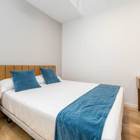 habitación doble hotel valencia puerto
